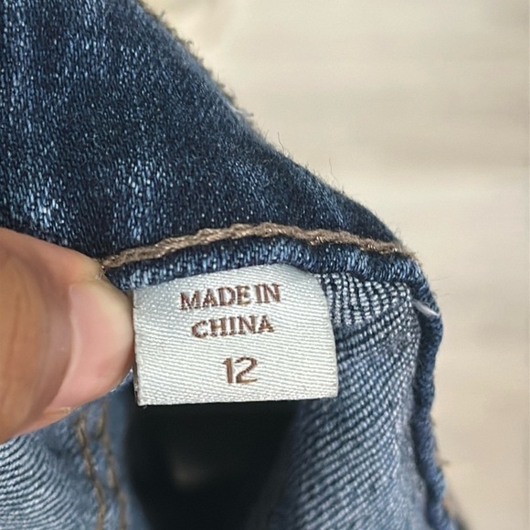 COLDWATER CREEK Floral Embroidered Cropped Pants Size 12 - Picture 5 of 6